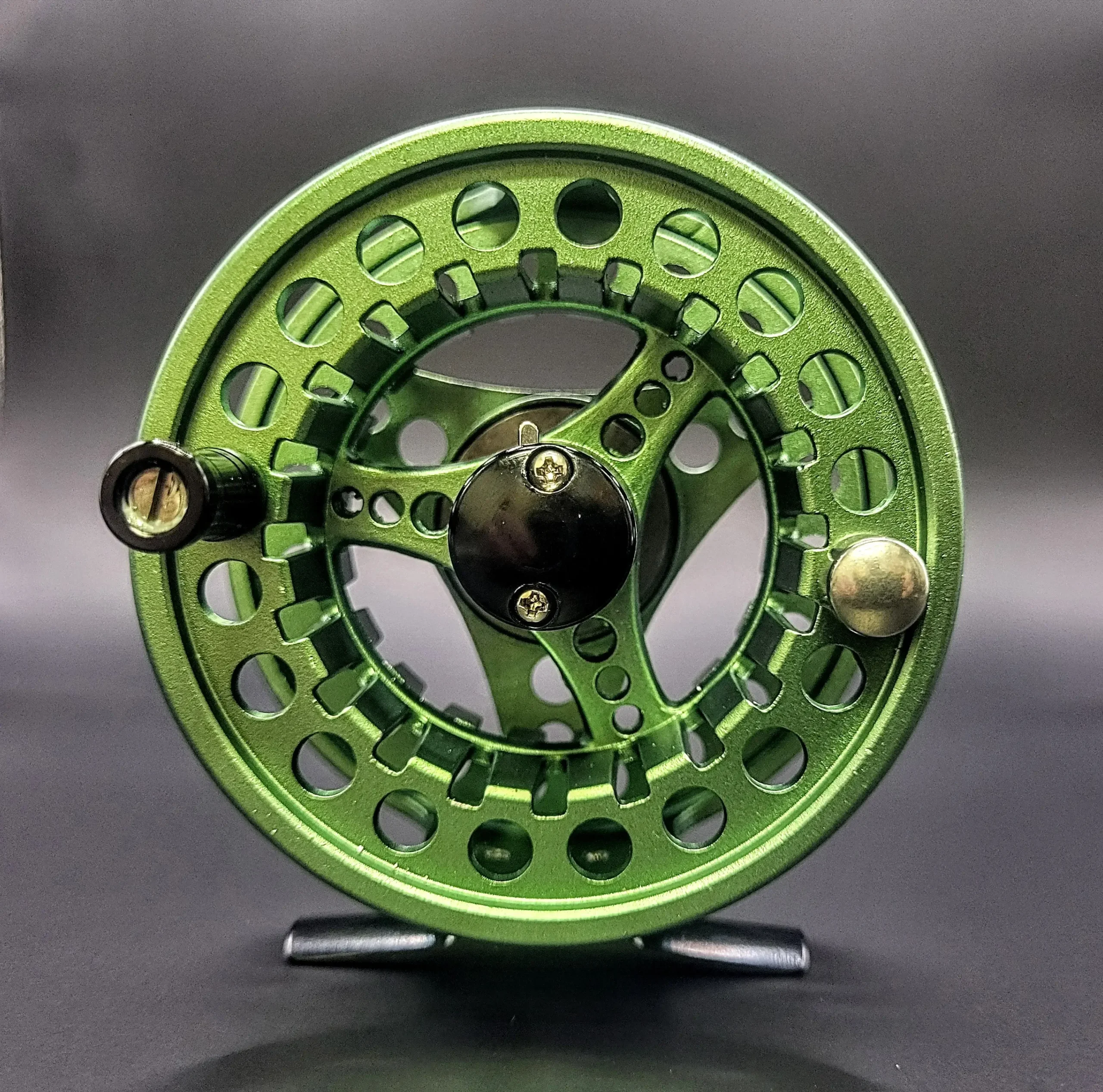 Fly reel